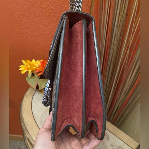 EUC-Gucci Dionysus shoulder bag in the GG Supreme Blooms print - Like New! - Picture 8 of 14